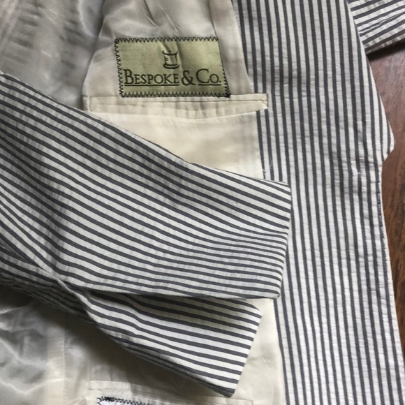 Bespoke Grey and White Seersucker Jacket - Picture 12 of 13